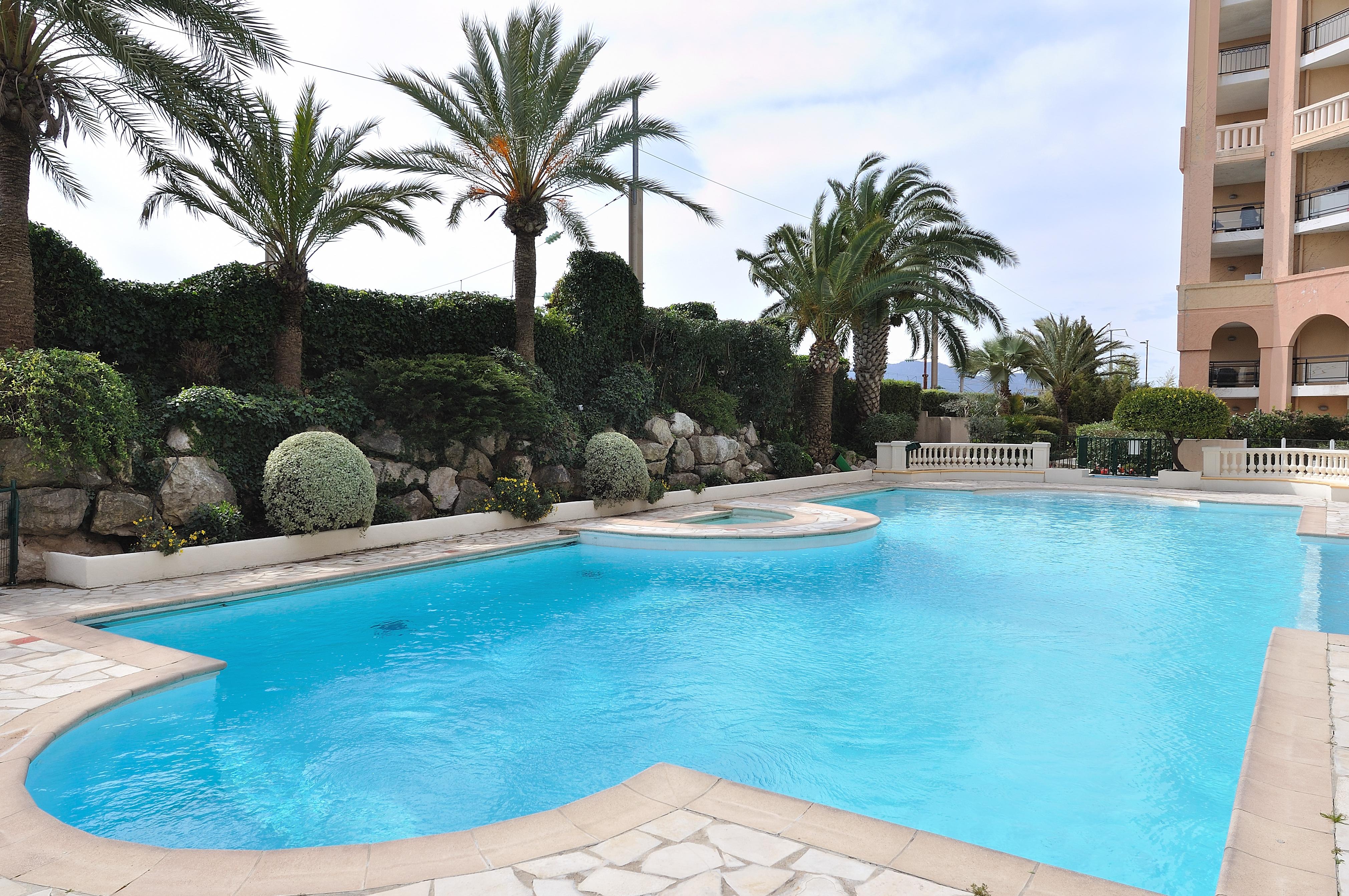 Residhotel Villa Maupassant Канни Екстер'єр фото