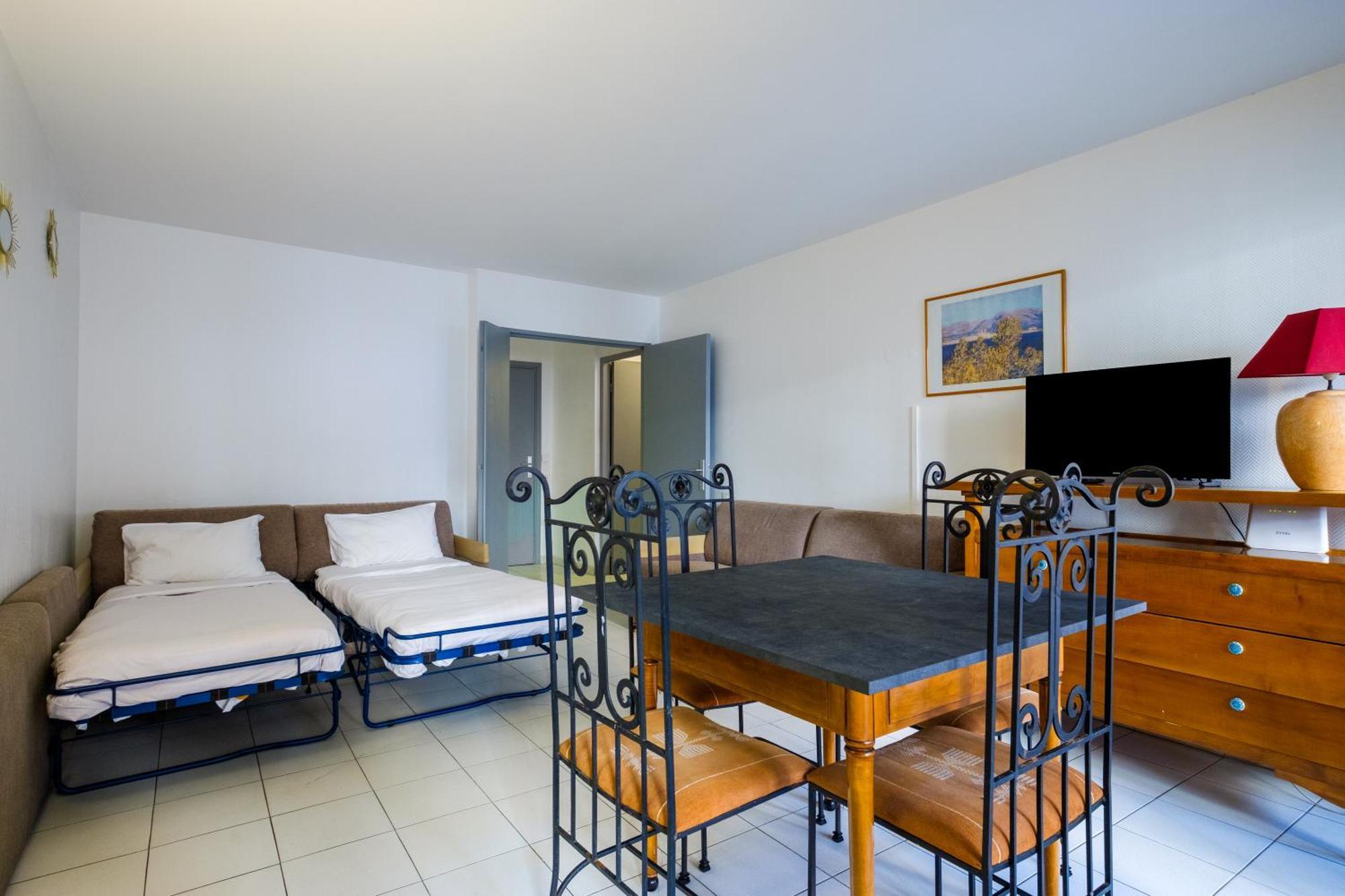 Residhotel Villa Maupassant Канни Екстер'єр фото