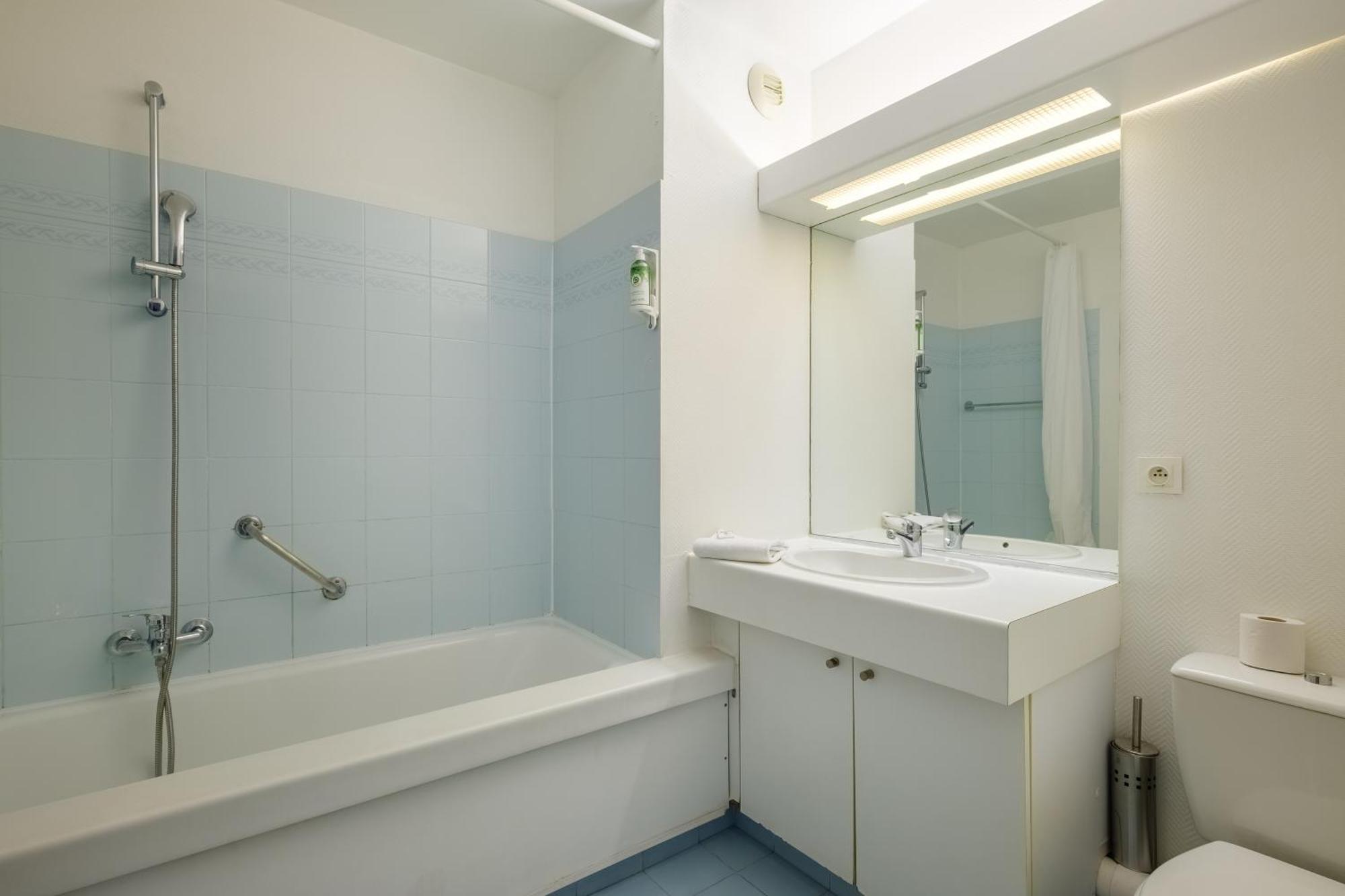 Residhotel Villa Maupassant Канни Екстер'єр фото